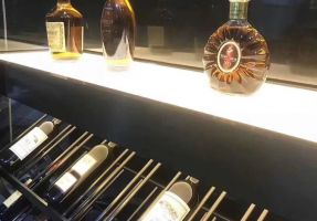 不锈钢酒柜/酒架